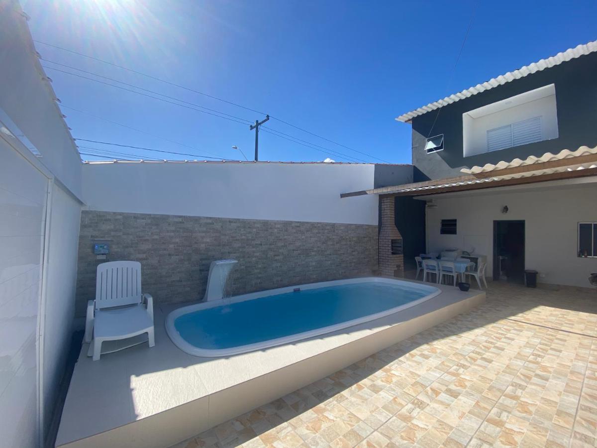 Sobrado Com Piscina E Area Gourmet Na Praia Da Enseada Гуаружа Экстерьер фото
